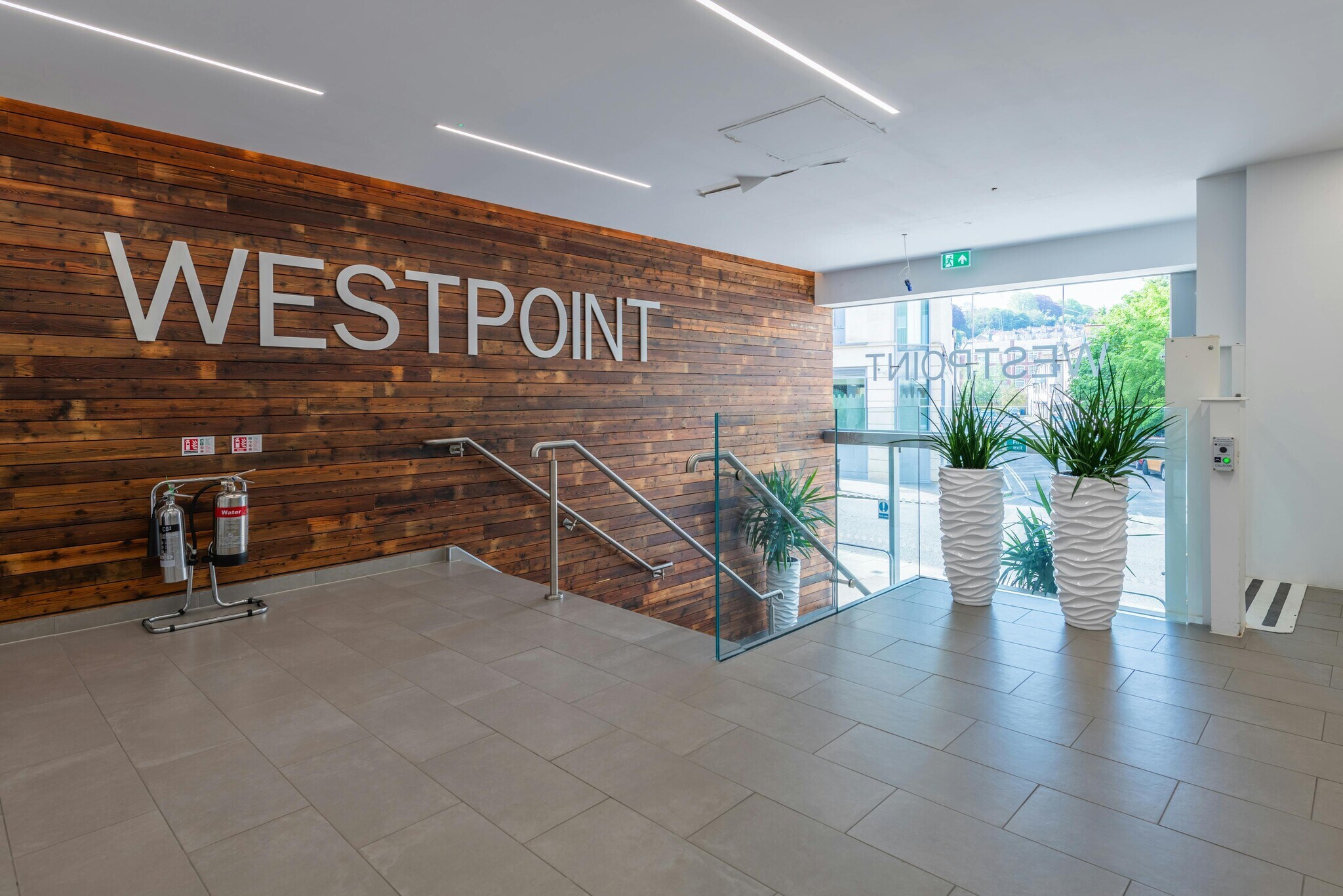 James St W, Bath à louer Photo intérieure– Image 1 sur 14