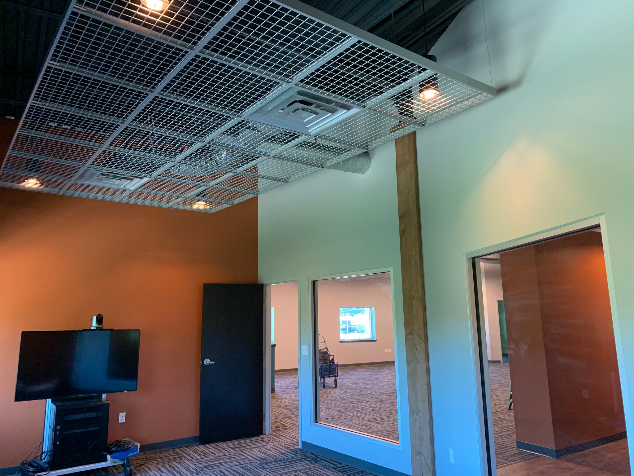 1901-1907 Vestal Pky E, Vestal Township, NY à louer Photo intérieure– Image 1 sur 6