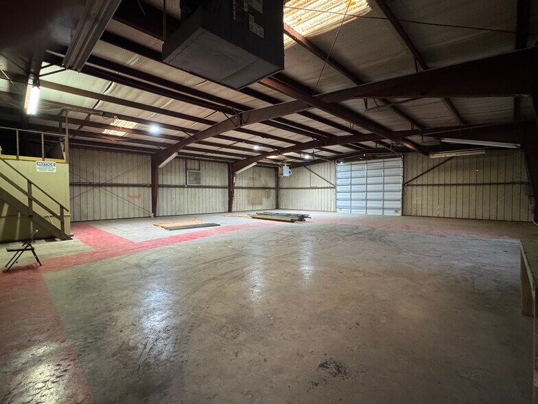 11595 US Highway 181, San Antonio, TX à louer - Photo de l’immeuble – Image 2 sur 12