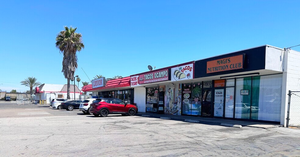 12422-12442 Lampson Ave, Garden Grove, CA à vendre - Photo de l’immeuble – Image 1 sur 13