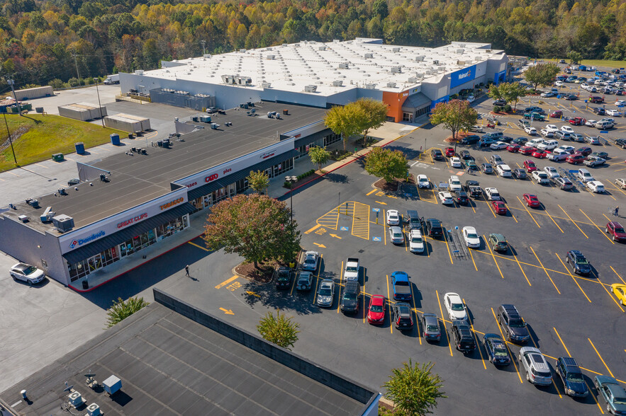 1003-1021 High Point St, Randleman, NC à louer - Photo de l’immeuble – Image 3 sur 7