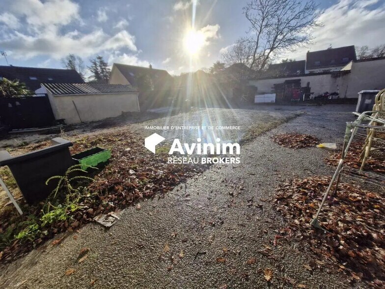 Industriel/Logistique dans Claye-Souilly à louer - Photo de l’immeuble – Image 2 sur 9