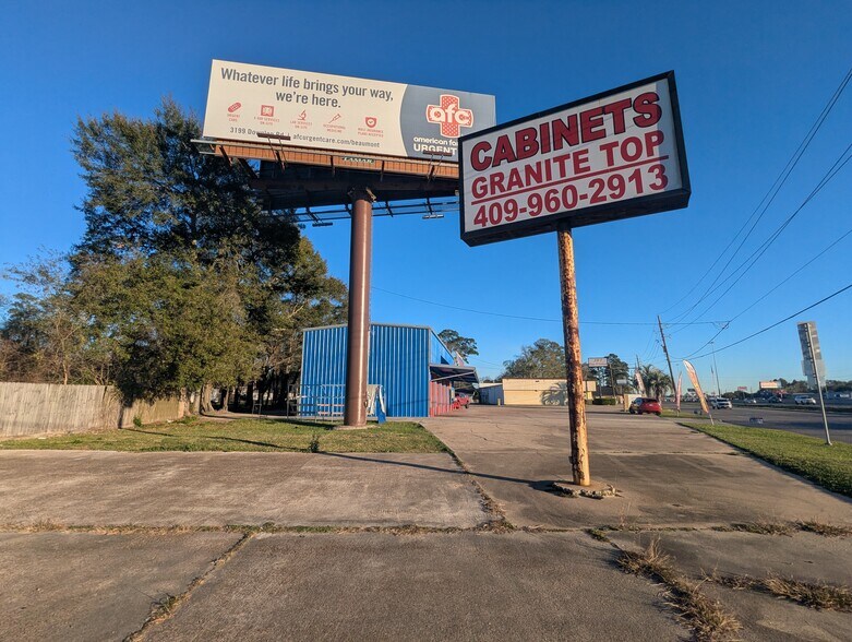 5310 Eastex Fwy, Beaumont, TX à vendre - Photo de l’immeuble – Image 2 sur 15