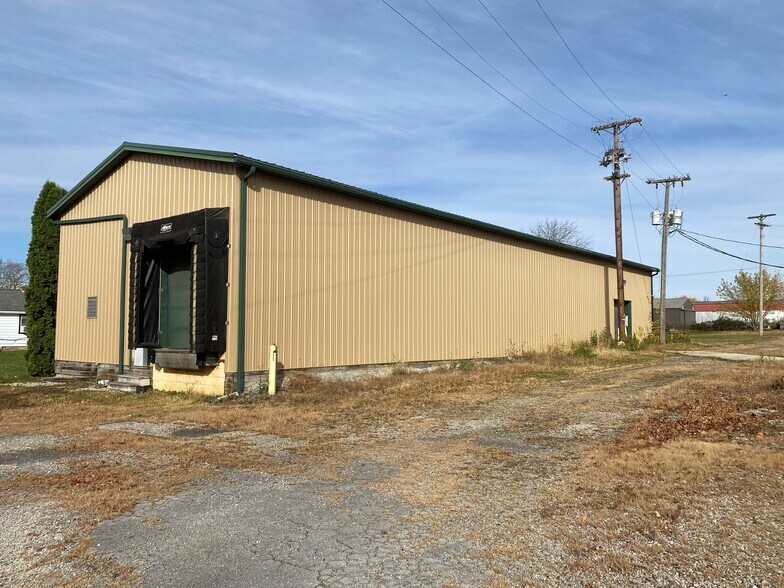 422 Guthrie, Upper Sandusky, OH à louer - Photo de l’immeuble – Image 2 sur 4