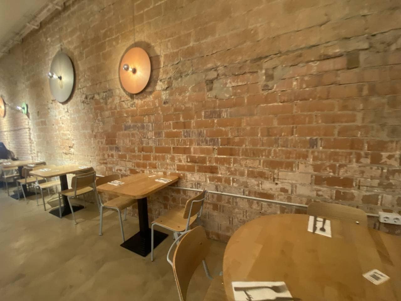 Local commercial dans Barcelone, Barcelona à louer Photo principale– Image 1 sur 2