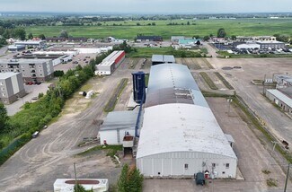 Plus de détails pour 50 10e Av, Louiseville, QC - Industriel/Logistique à louer