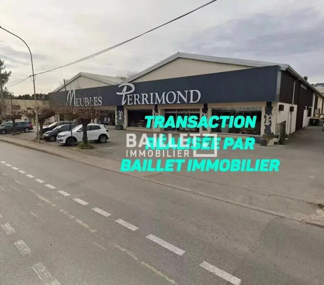 Local commercial dans Mougins à louer - Photo de l’immeuble – Image 1 sur 4