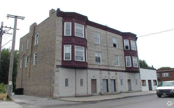 647-651 W 69th St, Chicago, IL à vendre - Photo de l’immeuble – Image 2 sur 4