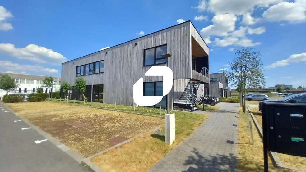 Bureau dans VILLENEUVE-D'ASCQ à louer - Photo de l’immeuble – Image 3 sur 10