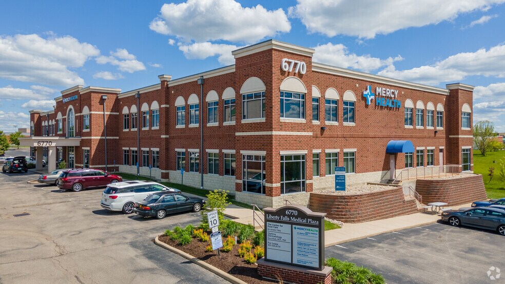 6770 Cincinnati Dayton Rd, Liberty Township, OH à louer - Photo principale – Image 1 sur 4