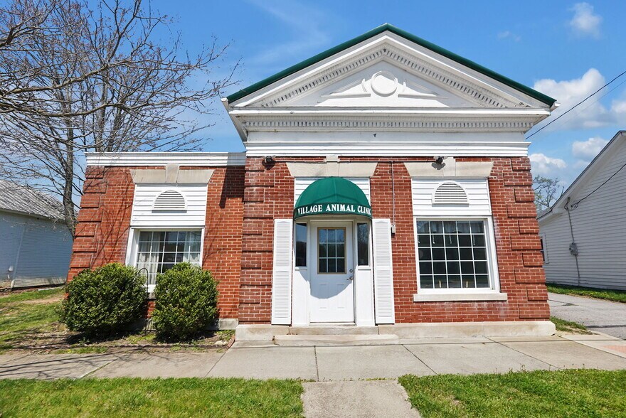 1032 Columbus St, Harrisburg, OH à vendre - Photo de l’immeuble – Image 1 sur 45