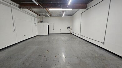 19209 Parthenia St, Northridge, CA à louer Photo intérieure– Image 2 sur 6