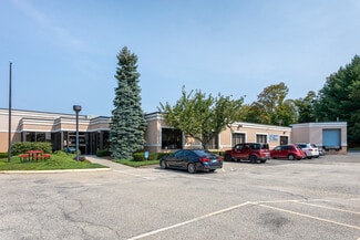 Plus de détails pour 88 Long Hill Cross Rd, Shelton, CT - Industriel/Logistique à louer