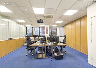 288 Chase Rd, Londres à louer Photo intérieure– Image 2 sur 5