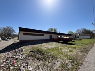 Plus de détails pour 702 S 7th St, Boonville, IN - Industriel/Logistique à vendre