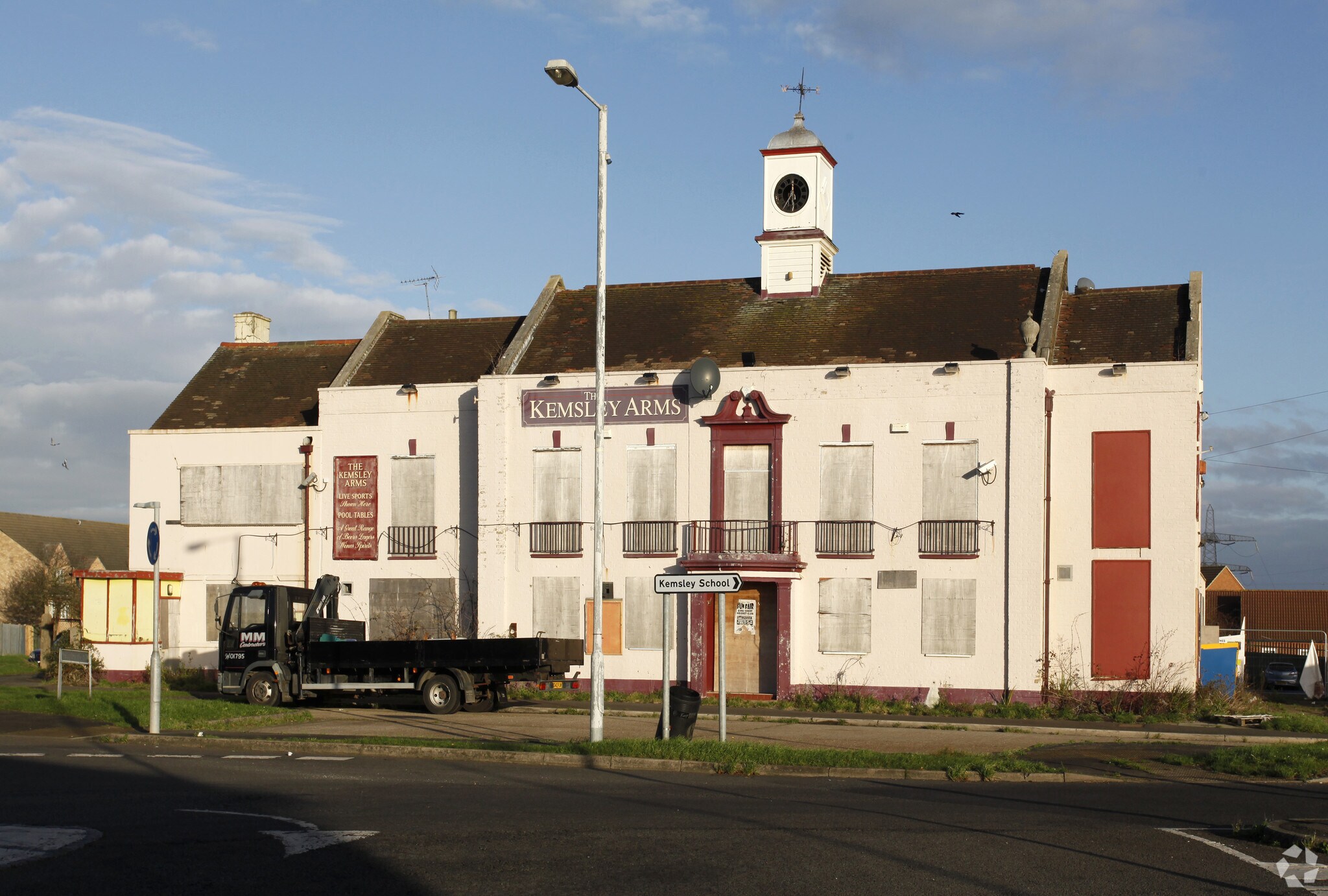 The Square, Sittingbourne à vendre Photo principale– Image 1 sur 16