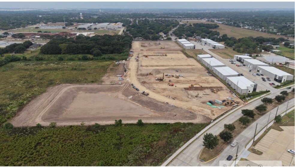 5120 Beckendorff Commerce Dr, Katy, TX à vendre - Photo de l’immeuble – Image 2 sur 5