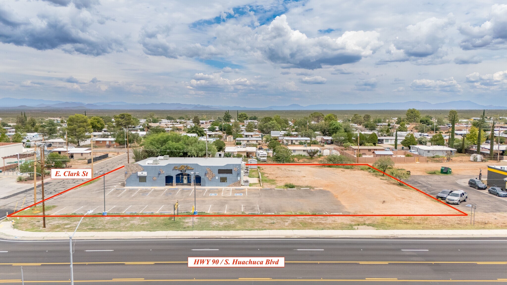 290-292 N Huachuca Blvd, Huachuca City, AZ à vendre Aérien– Image 1 sur 31