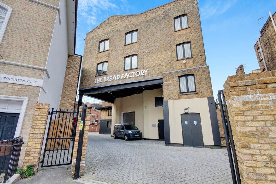 1-1C Broughton St, Londres à louer - Photo de l’immeuble – Image 1 sur 9