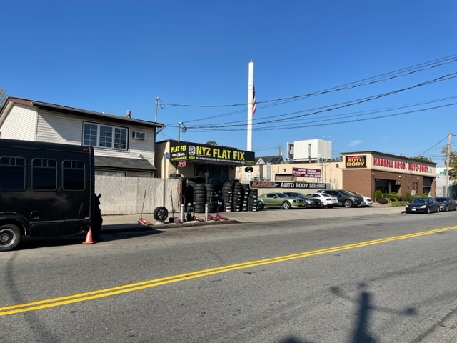 14610 Guy R Brewer Blvd, Jamaica, NY à vendre - Photo de l’immeuble – Image 2 sur 9