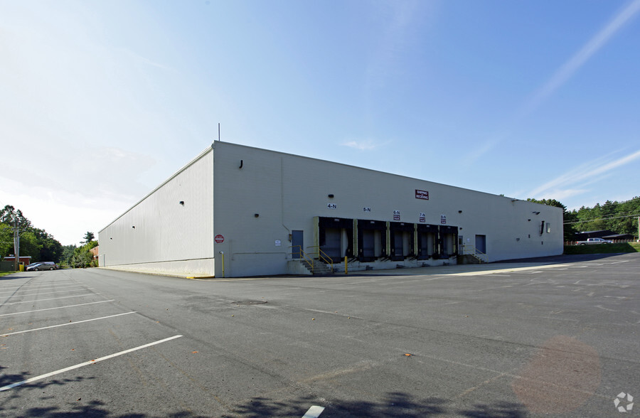 59 Daniel Webster Hwy, Merrimack, NH à louer - Photo de l’immeuble – Image 3 sur 8