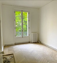 174 Boulevard Saint-Germain, Paris à louer Photo intérieure– Image 2 sur 2