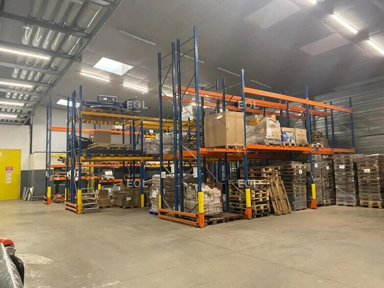 Industriel/Logistique dans Meaux à vendre - Photo intérieure – Image 2 sur 10