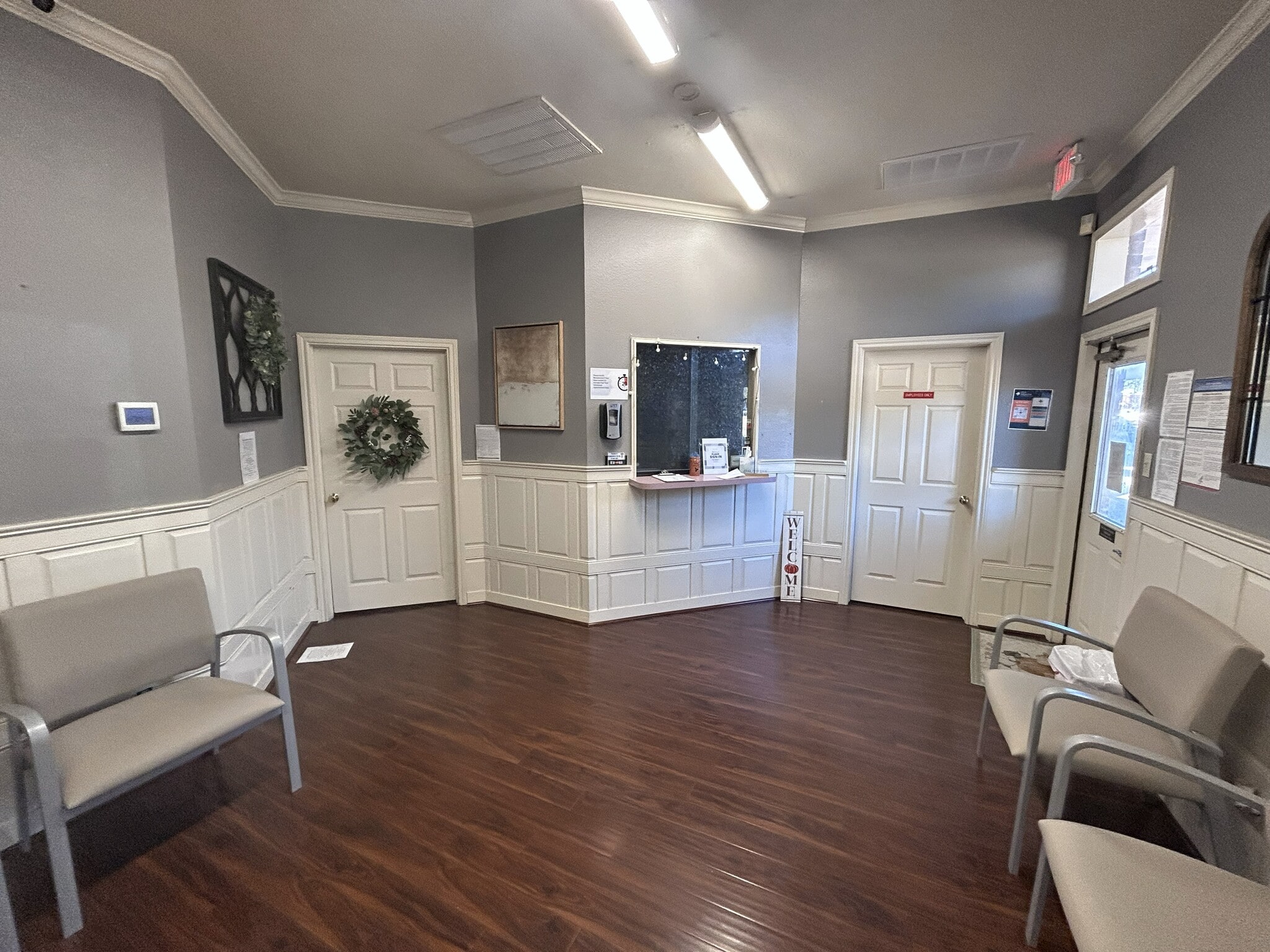 331-347 E Parkwood Ave, Friendswood, TX à vendre Photo principale– Image 1 sur 10