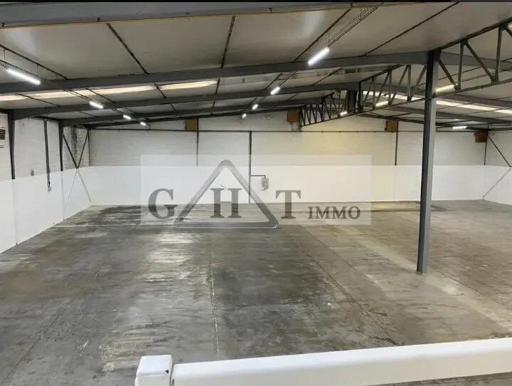 Industriel/Logistique dans Argenteuil à vendre - Photo de l’immeuble – Image 2 sur 4