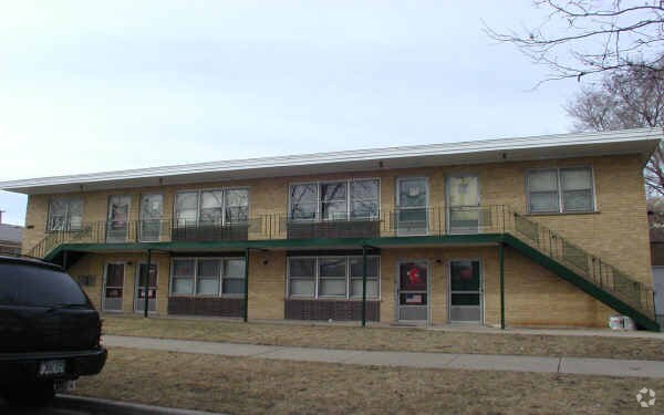 5338 S Kenneth Ave, Chicago, IL à vendre - Photo principale – Image 1 sur 10