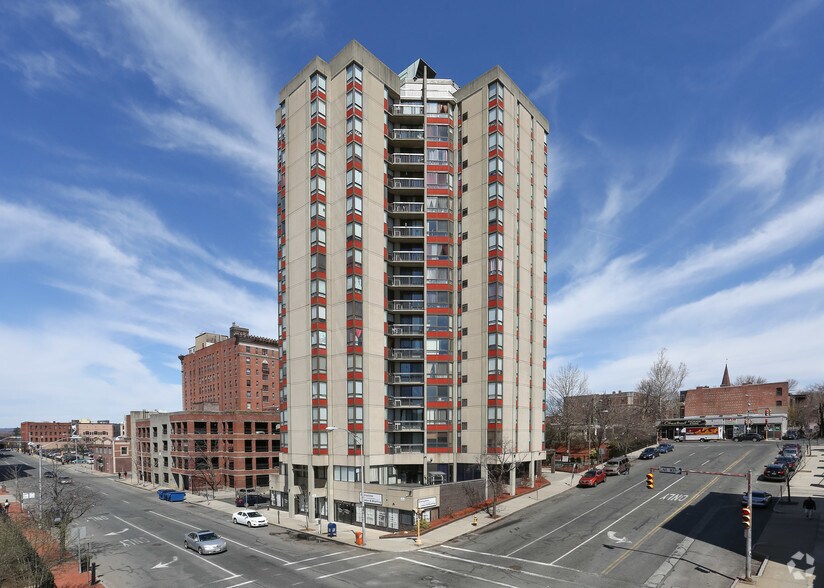 10 Chestnut St, Springfield, MA à louer - Photo de l’immeuble – Image 3 sur 66