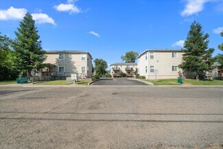 Plus de détails pour 725-735 Lakeside Dr, Red Bluff, CA - Logement à vendre
