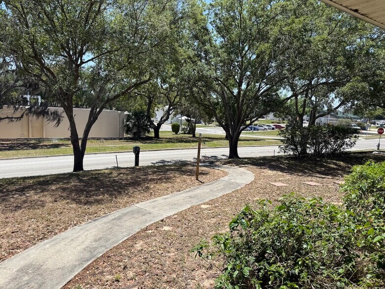 103 Escambia Ave, Davenport, FL à vendre - Photo de l’immeuble – Image 2 sur 10