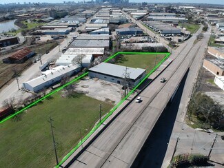 Plus de détails pour 6940 Clinton Dr, Houston, TX - Industriel/Logistique à louer