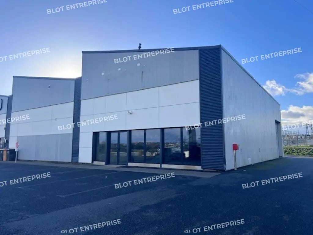 Bureau dans Trégueux à louer Photo de l’immeuble– Image 1 sur 9