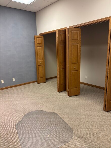 613 1st St, LaSalle, IL à louer - Photo de l’immeuble – Image 2 sur 9