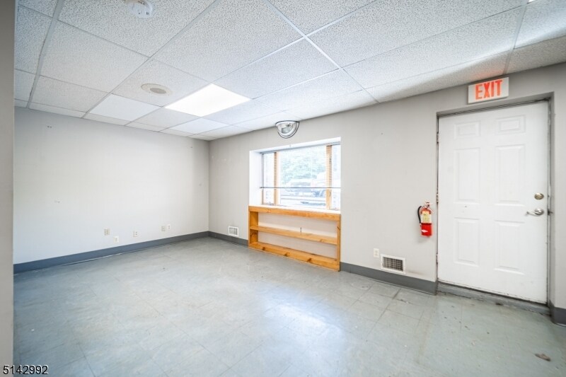 324 Ringwood Ave, Pompton Lakes, NJ à louer - Photo de l’immeuble – Image 3 sur 55