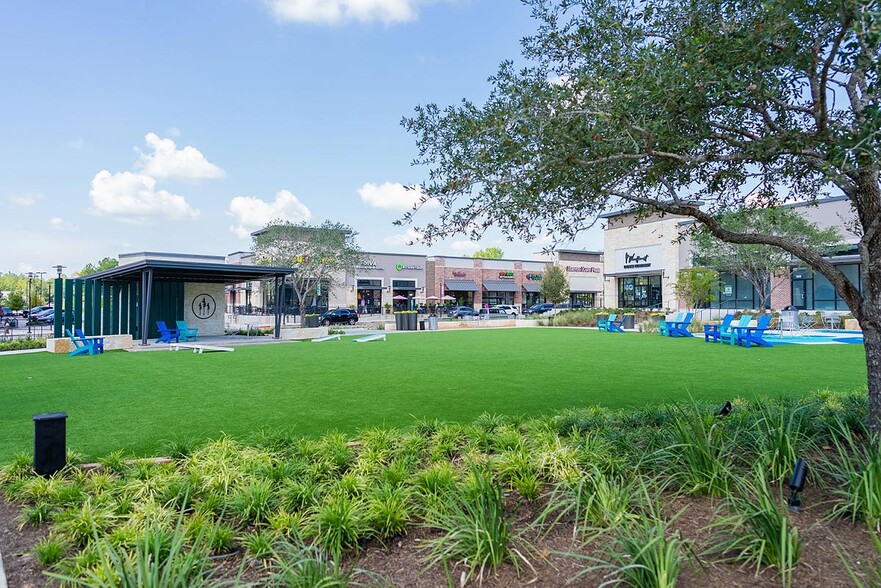 625 Regal Row, Montgomery, TX à louer - Photo principale – Image 1 sur 1