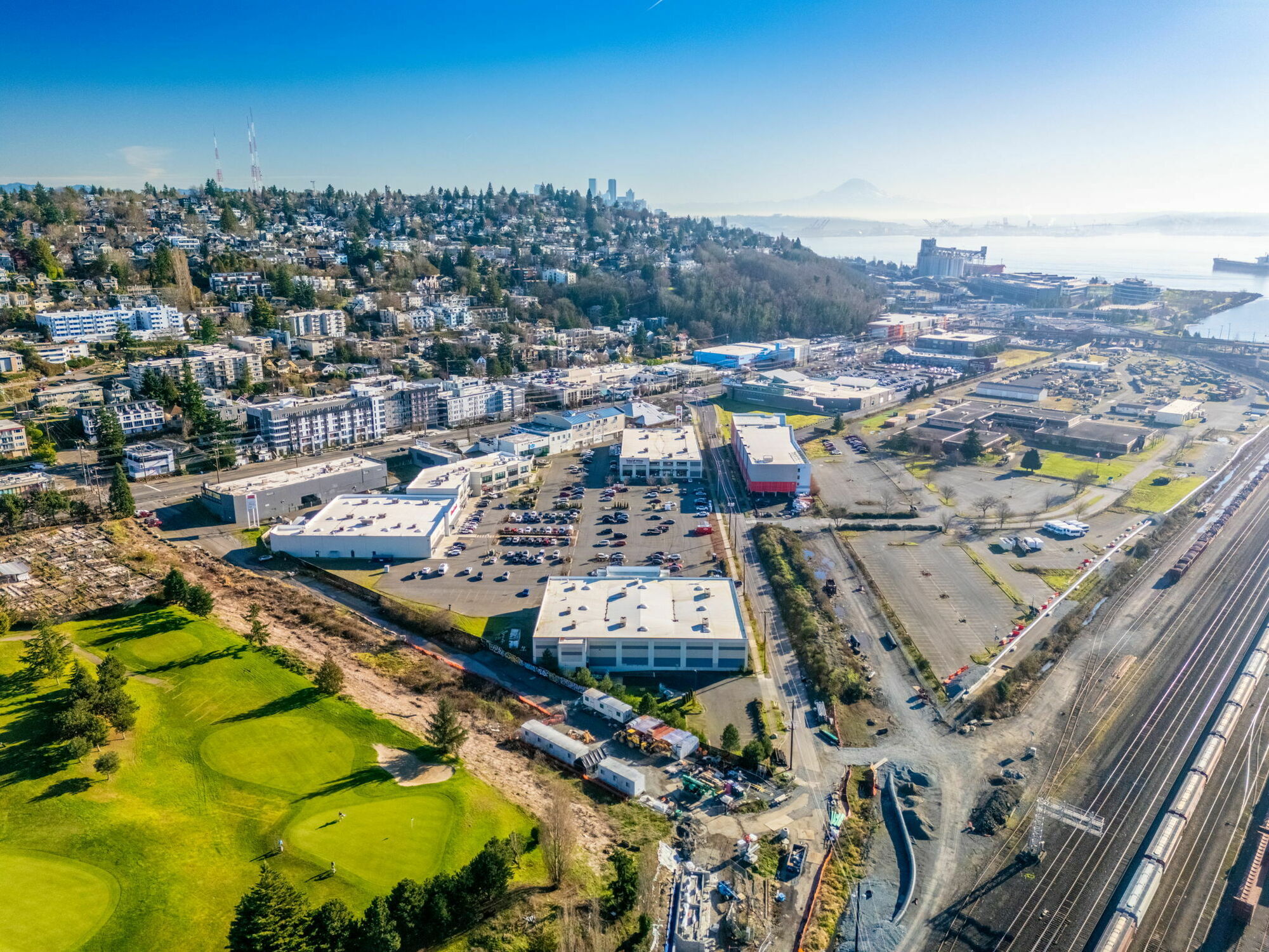 Interbay Retail Center | Seattle, WA portefeuille de 6 biens à vendre sur LoopNet.fr Photo principale– Image 1 sur 10