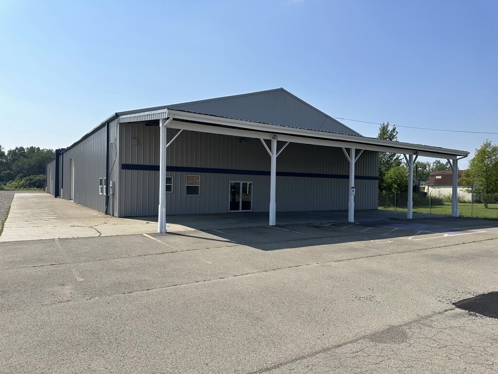 12520 Olean Rd, Chaffee, NY à louer Photo de l’immeuble– Image 1 sur 29
