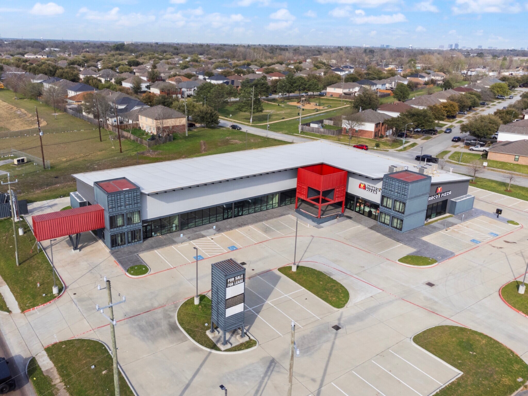 9802 Antoine Dr, Houston, TX à louer Photo principale– Image 1 sur 20