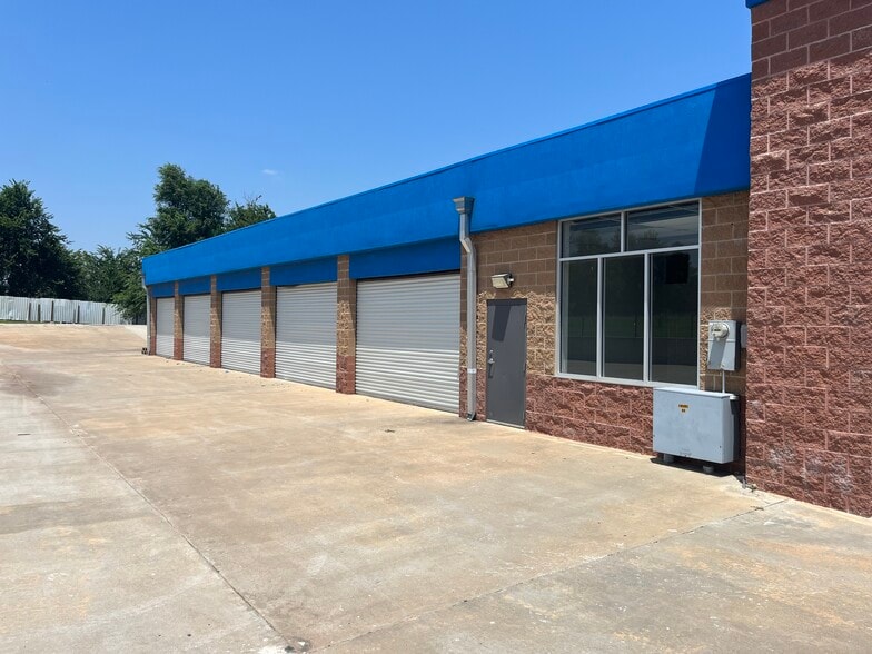 5717 NW 23rd St, Oklahoma City, OK à vendre - Autre – Image 3 sur 10