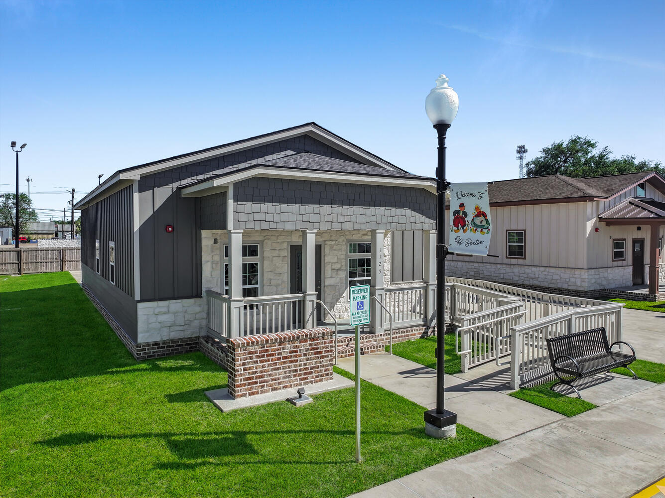1125 Atlanta Ave, Nederland, TX à vendre Photo de l’immeuble– Image 1 sur 6