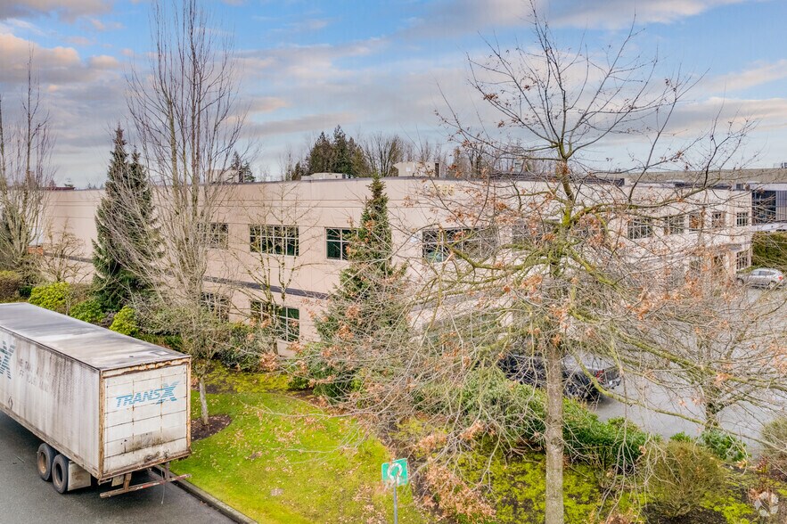 27355 Gloucester Way, Langley Twp, BC à vendre - Photo de l’immeuble – Image 3 sur 5