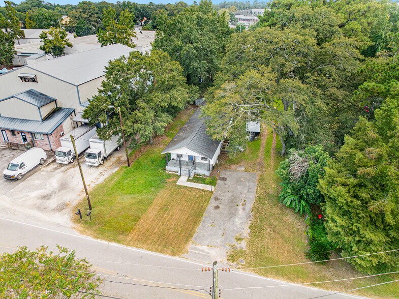 5815 Robinson St, Hanahan, SC à vendre - Photo de l’immeuble – Image 3 sur 17