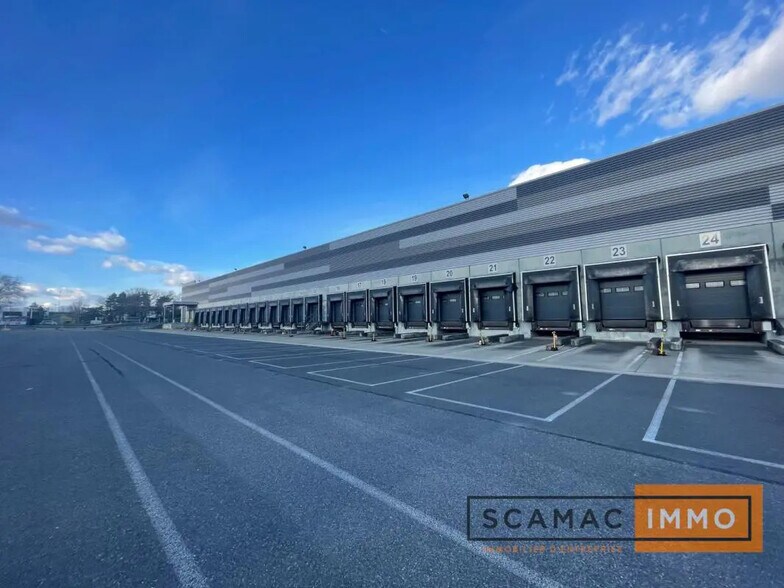10 Route De Stains, 94380 Bonneuil-Sur-Marne, Bonneuil-sur-Marne à louer - Photo de l’immeuble – Image 2 sur 8