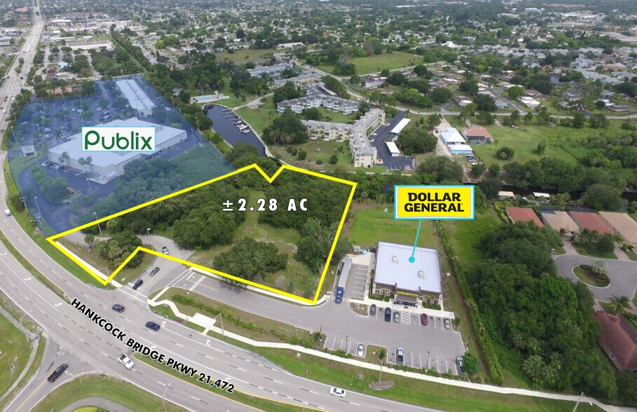 4055 Hancock Bridge Pky, North Fort Myers, FL à vendre - Photo de l’immeuble – Image 2 sur 9