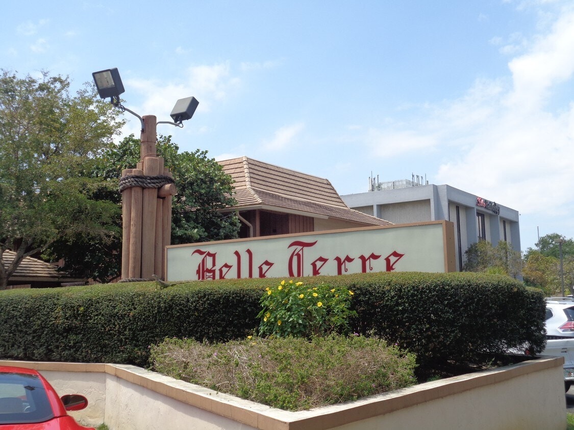 7800 W Oakland Park Blvd, Sunrise, FL à louer Photo intérieure– Image 1 sur 24