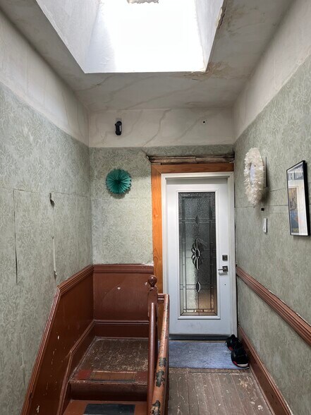 607 Knickerbocker Ave, Brooklyn, NY à vendre - Photo de l’immeuble – Image 3 sur 5