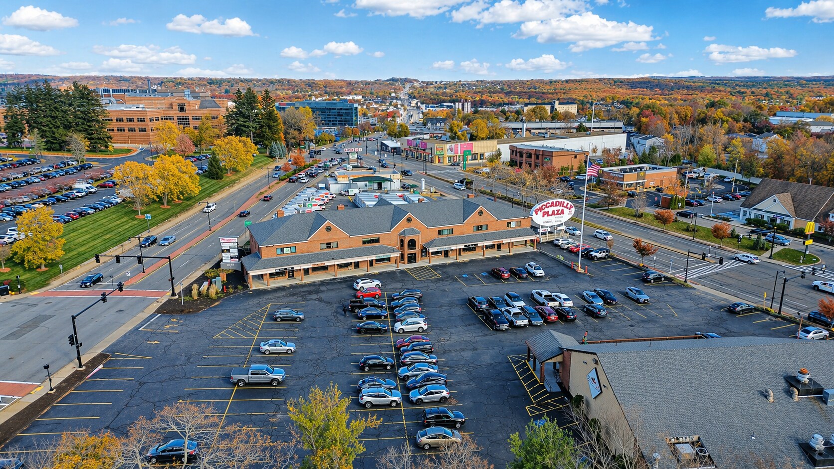 490 Shrewsbury St, Worcester, MA à louer Photo principale– Image 1 sur 15